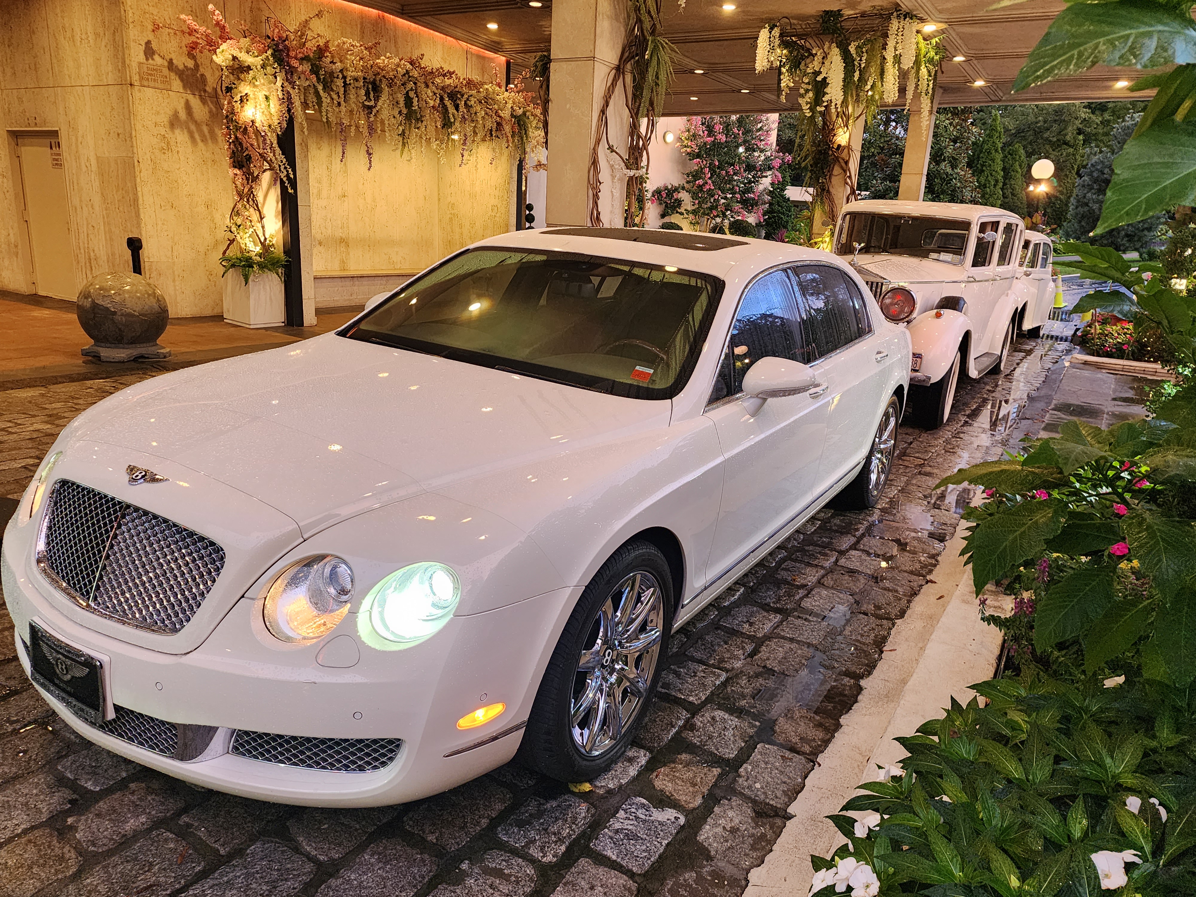 bentley wedding car